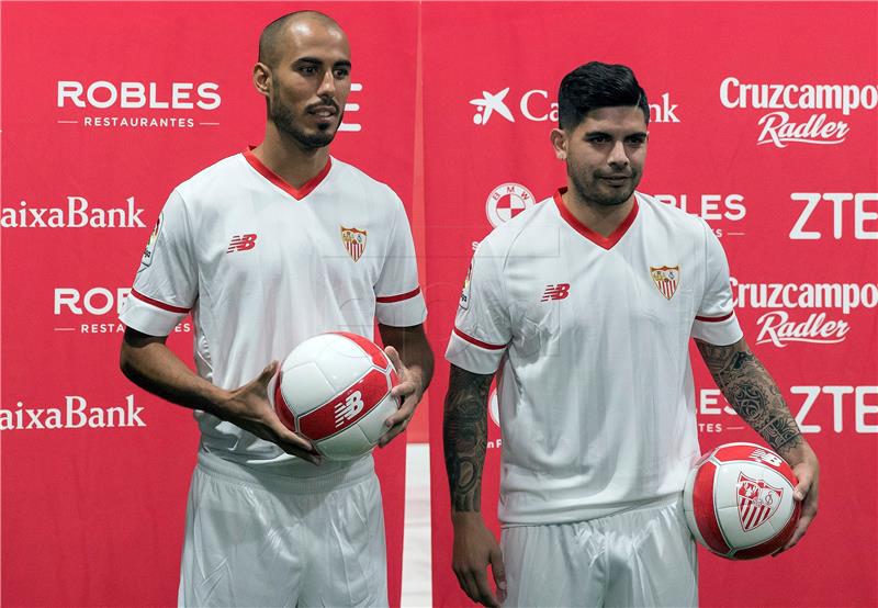 SPAIN SOCCER SIGNINGS