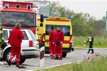 Šestero ozlijeđenih u prometnoj nesreći u Vrsaru