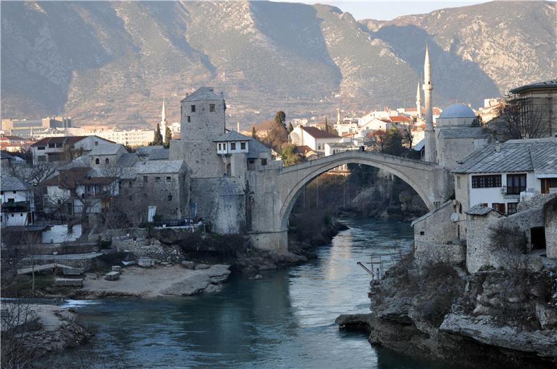 Mostar: Utemeljeno Društvo hrvatskih novinara u BiH