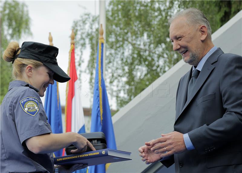 Održana svečana prisega 12. naraštaja polaznika Policijske škole 'Josip Jović'