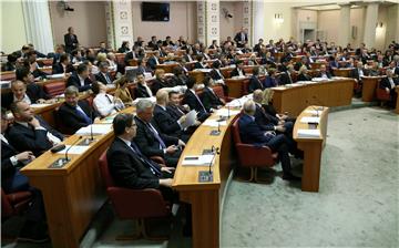 Sabor: Zastupnici jednoglasni oko Mostovih izmjena Ovršnog zakona i "Škibolinog zakona" 