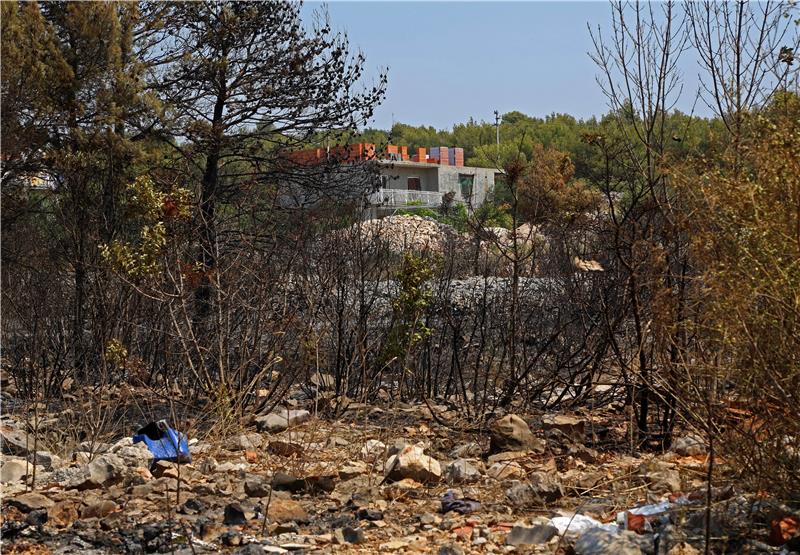  Jandroković obišao opožarena područja u Šibensko-kninskoj županiji