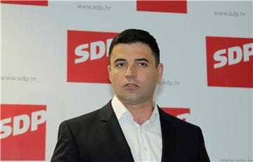 Konferencija za medije Davora Bernardića