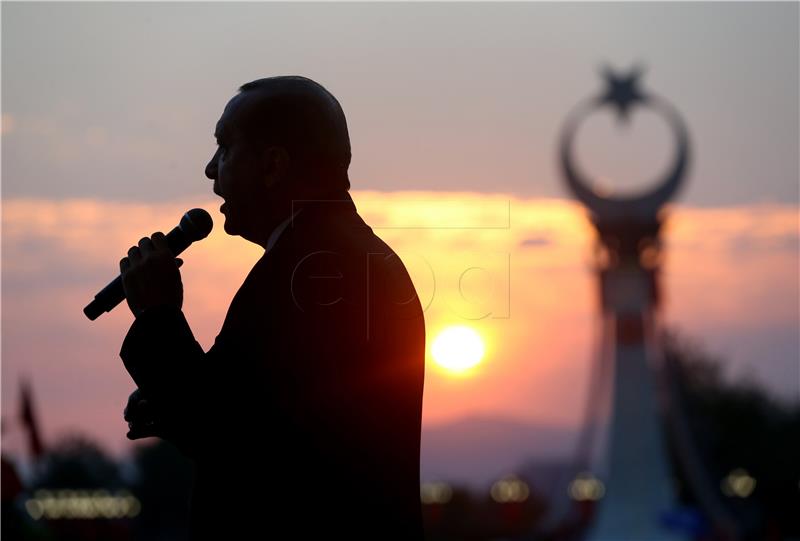 Njemačka neće prijetnjama zastrašiti Tursku - Erdogan