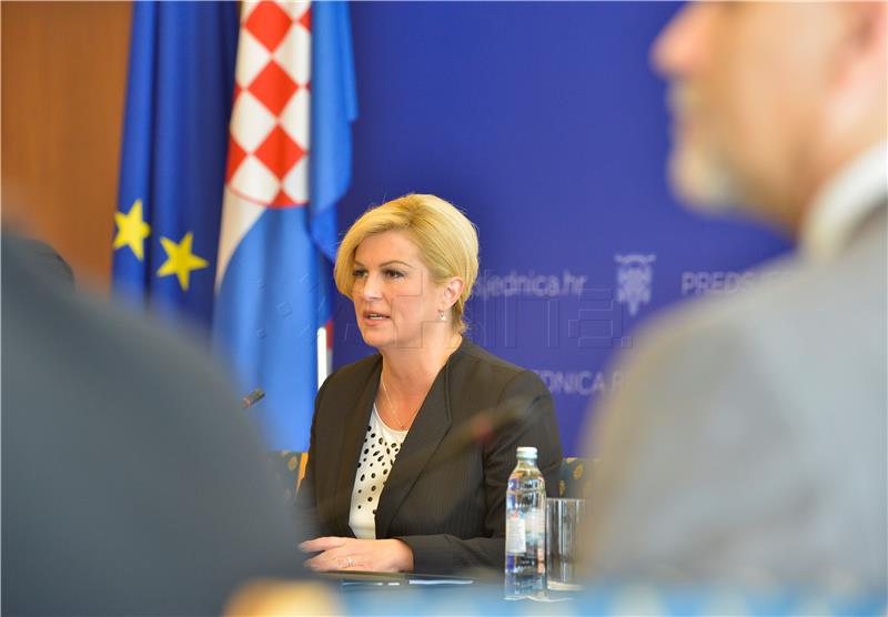 Grabar-Kitarović: Za mene ne postoji sukob Pantovčaka i Banskih dvora