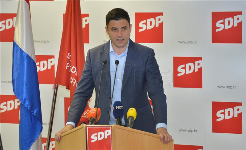 SDP chief says his party preparing new programme for better life in Croatia