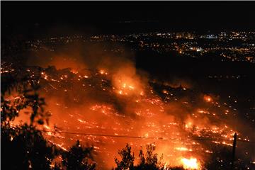 Veliki požar u Klisu pokraj Splita