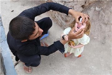 AFGHANISTAN HEALTH POLIO VACCINATION