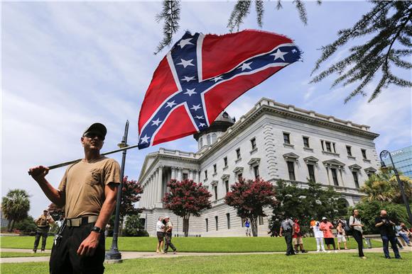 Američke zajednice ne znaju što će sa spomenicima koji slave Konfederaciju