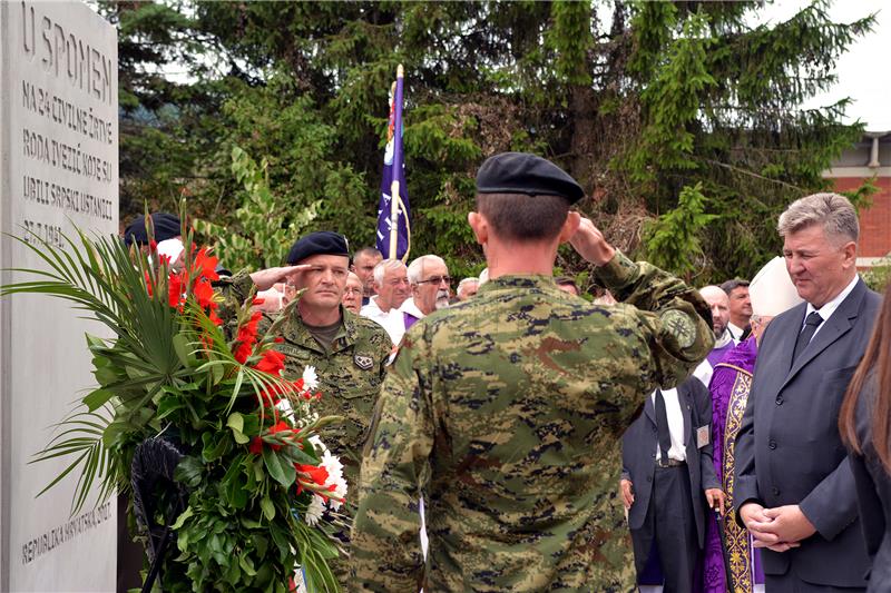 Monument unveiled for Ivezic family killed in 1941