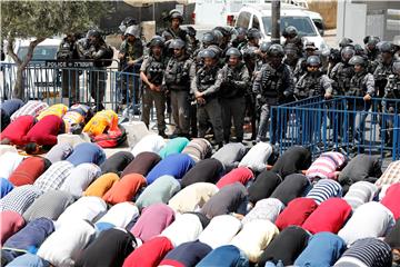 MIDEAST ISRAEL PALESTINIANS FRIDAY PRAYERS