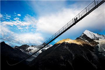 SWITZERLAND CONSTRUCTION SUSPENSION BRIDGE