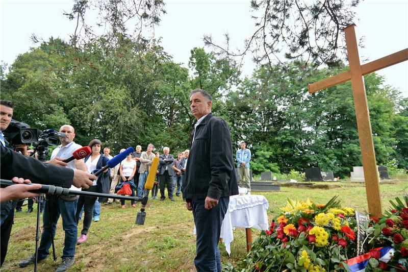 Memorial held for WWII victims in Glina