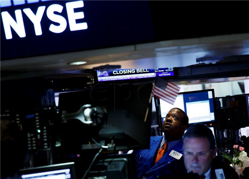 USA NEW YORK STOCK EXCHANGE DOW 22,000