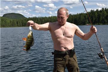 RUSSIA GOVERNMENT PUTIN