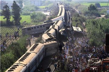 EGYPT ACCIDENT TRAINS COLLIDE