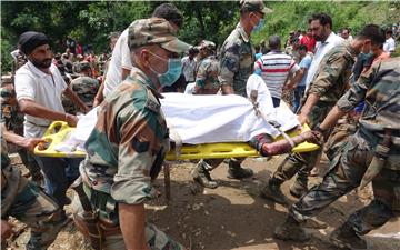 INDIA LANDSLIDE HIMACHAL PRADESH