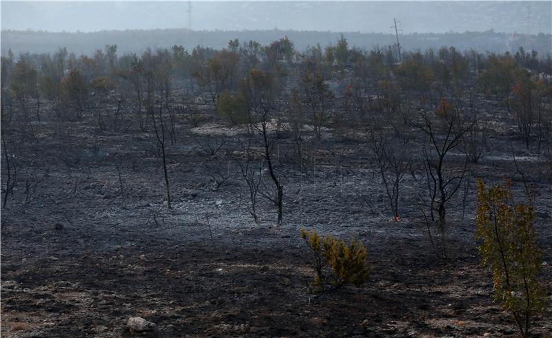 Požar kod tunela Sv. Rok