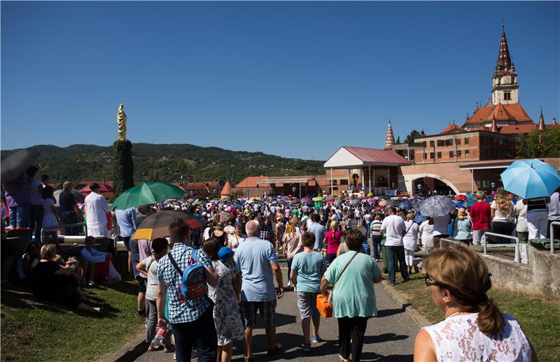 Kardinal Bozanić u Mariji Bistrici: Slijediti zauzimanje za čovjeka blaženog Alojzija Stepinca