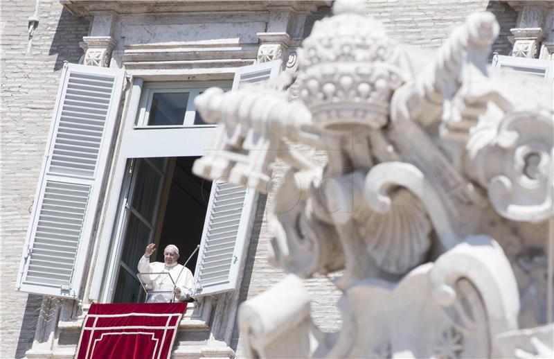 VATICAN POPE ANGELUS