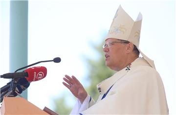 U aljmaškom svetištu Gospe od Utočišta nekoliko desetaka tisuća vjernika 