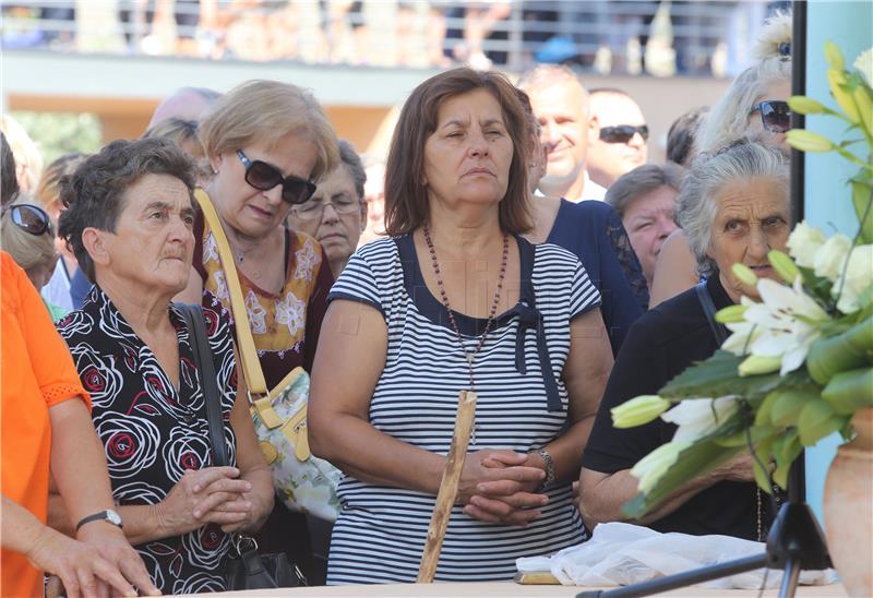 U aljmaškom svetištu Gospe od Utočišta nekoliko desetaka tisuća vjernika 