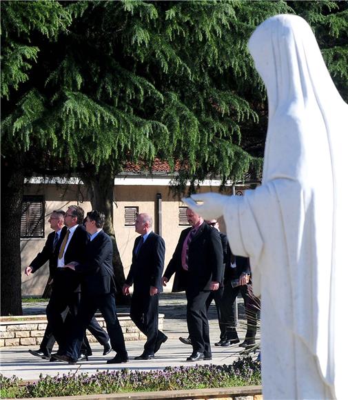 Papal envoy says first Marian apparitions in Medjugorje will be recognised