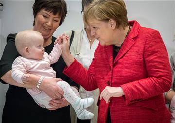 Nek' se dijete zove kao Angela Merkel