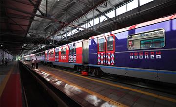 RUSSIA SUBWAY TRAIN