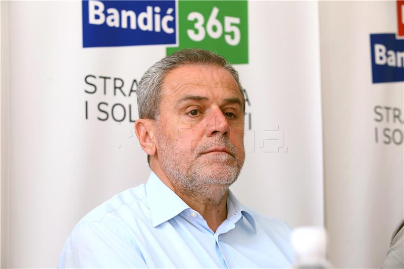 Konferencija za novinare Stranke rada i solidarnosti MB 365