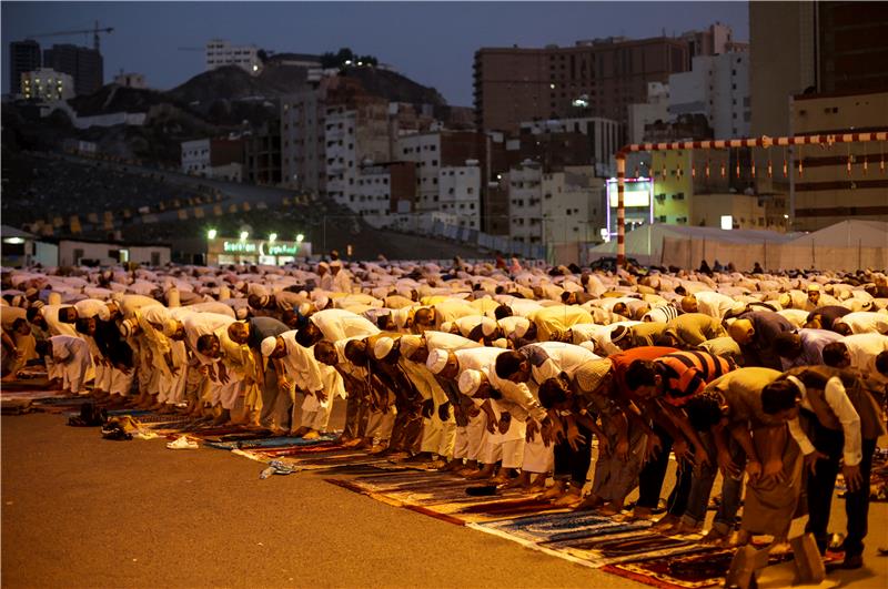 SAUDI ARABIA HAJJ 2017 ISLAM BELIEF