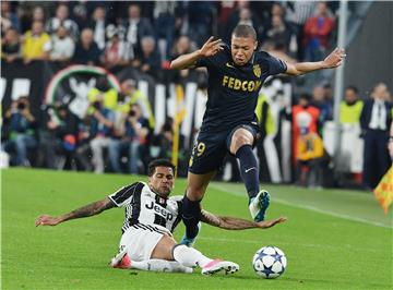 Mbappe seli u PSG za 180 milijuna eura