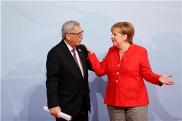  Juncker i Merkel razgovarali u Berlinu, o temama se malo zna