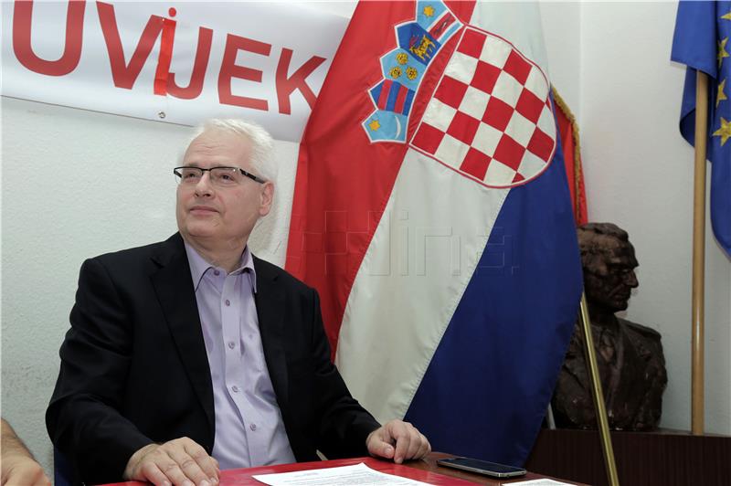 Josipović: Ploča HOS-a u Jasenovcu i ime Trga maršala Tita tek su vrh ledenog brijega