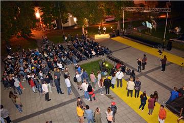 Za Reviju i Festival domaćeg i stranog srednjoškoskog filma u rujnu u Karlovcu HFS najavljuje bogat popratni program 