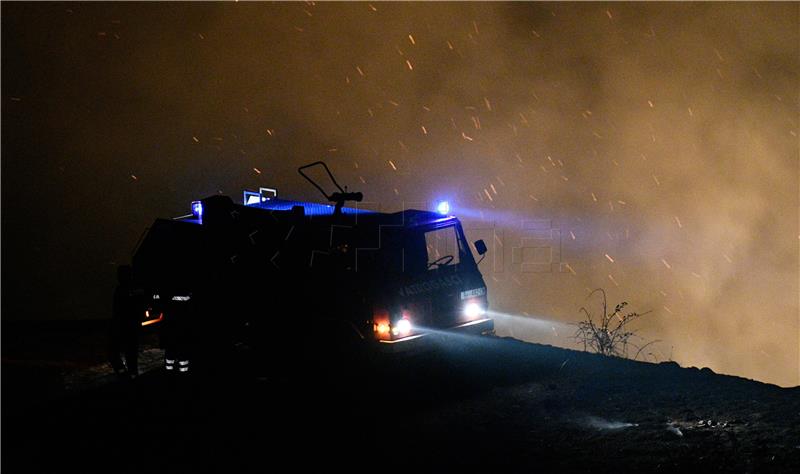 Lokaliziran požar u Peroju, izgorjelo 8 ha šume