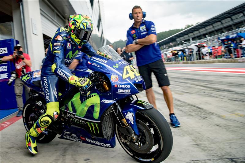 Valentino Rossi operiran nakon pada na treningu