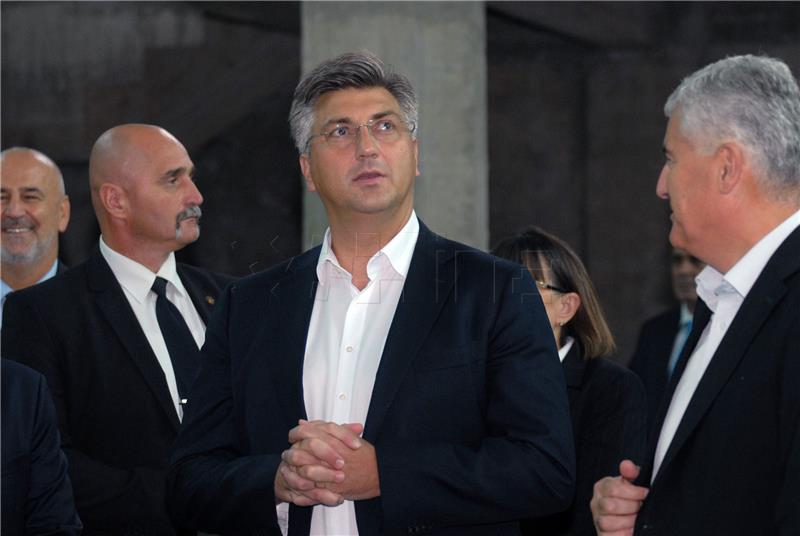 Plenković: Pelješki most "ide dalje", ako BiH ima nekih pitanja Hrvatska će na njih odgovoriti