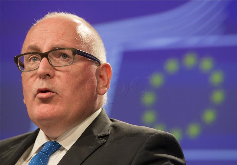 Timmermans says arbitration ruling is bilateral issue but it would be good to apply it