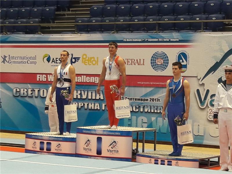 Gimnastika: Vlahek brončani na Svjetskom kupu u Varni