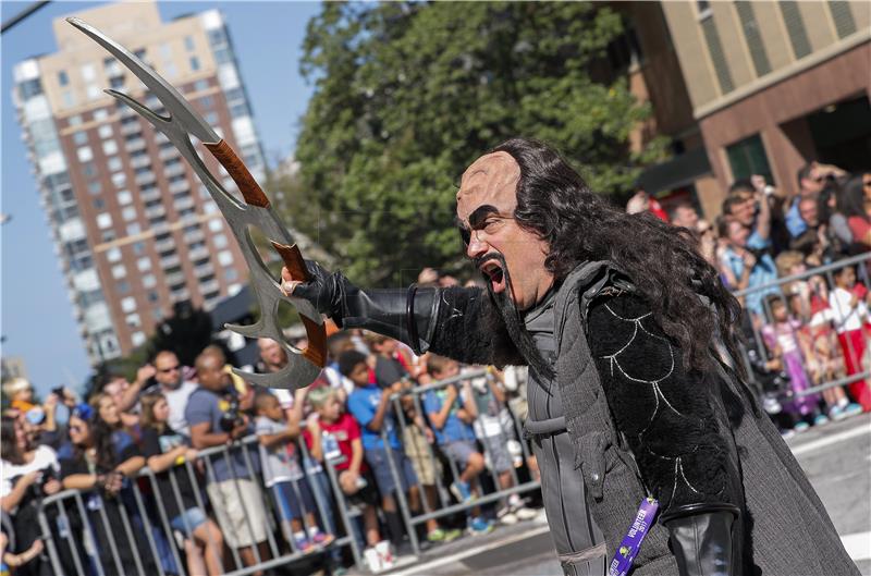 USA DRAGON CON PARADE