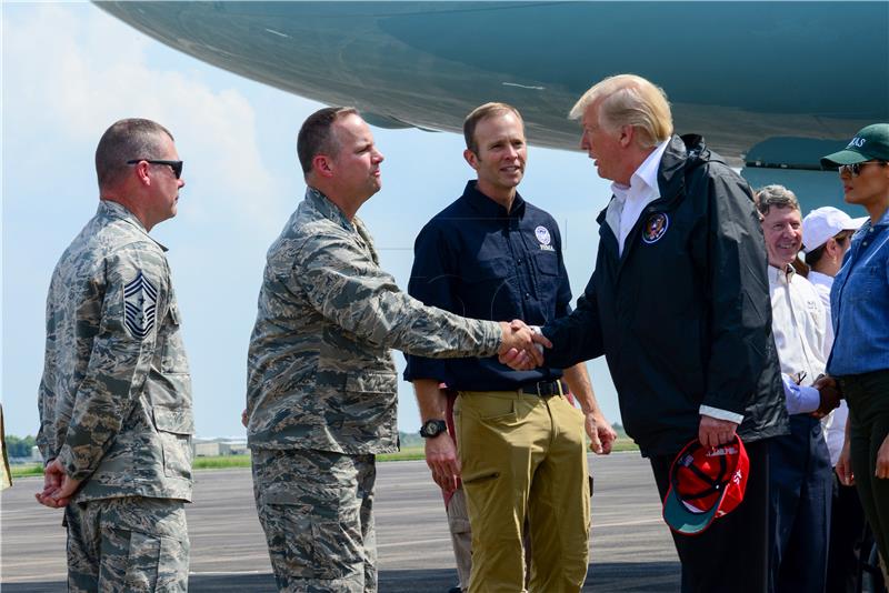 Trump kaže da popuštanje ne djeluje i da Sjeverna Koreja "razumije samo jednu stvar"