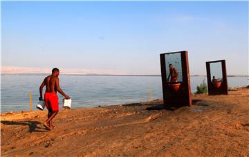 JORDAN TOURISM DEAD SEA