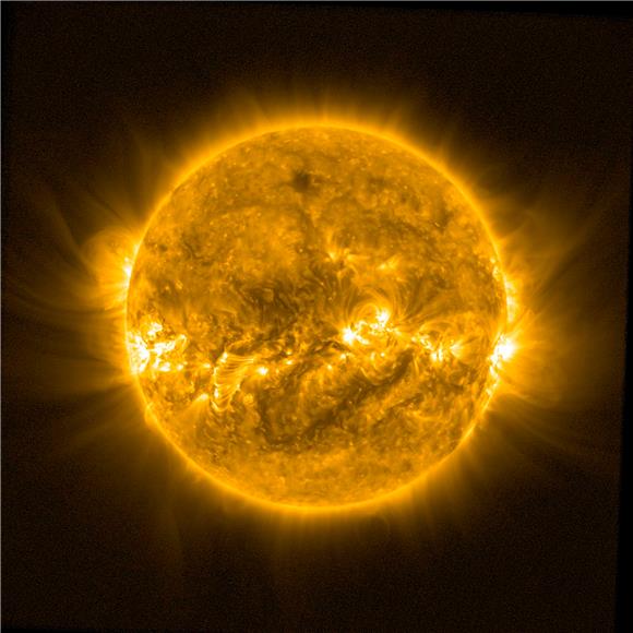 NASA zabilježila dvije solarne baklje velike jakosti 