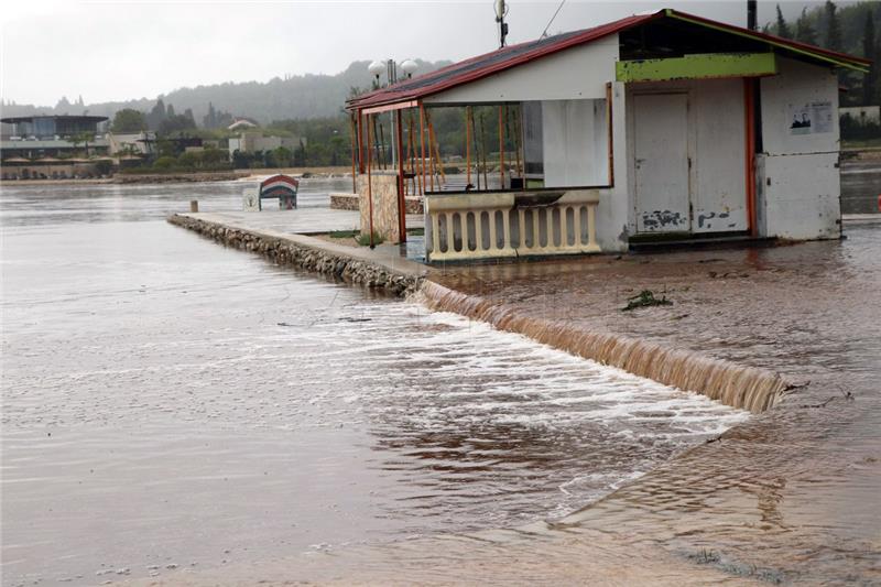 Kiša 'potopila' otok Ugljan