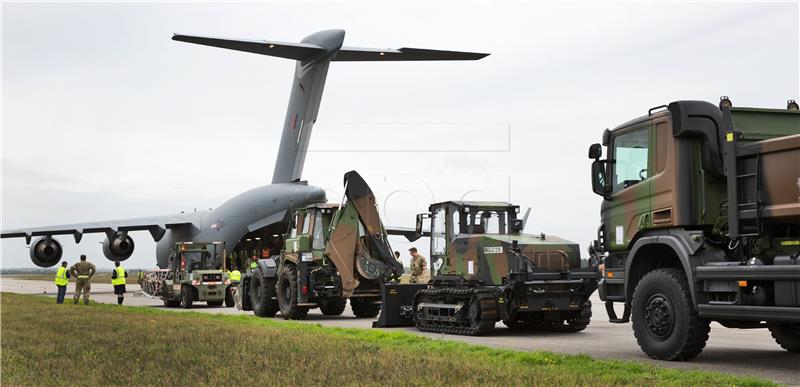 FRANCE BRITAIN HURRICANE IRMA AID