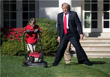 USA TRUMP MOWER