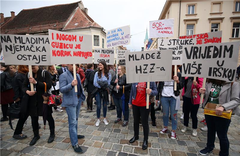 Prosvjed inicijative  "Vrijedim više" protiv SOR-a i za vraćanje pripravništva