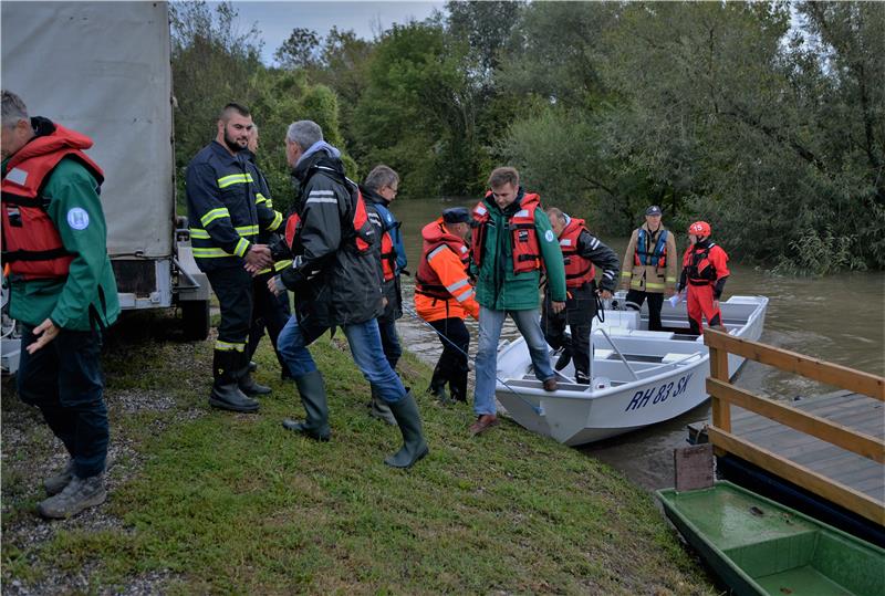 Ministar Ćorić u Karlovcu o potrebi završetka sustava obrane od poplave