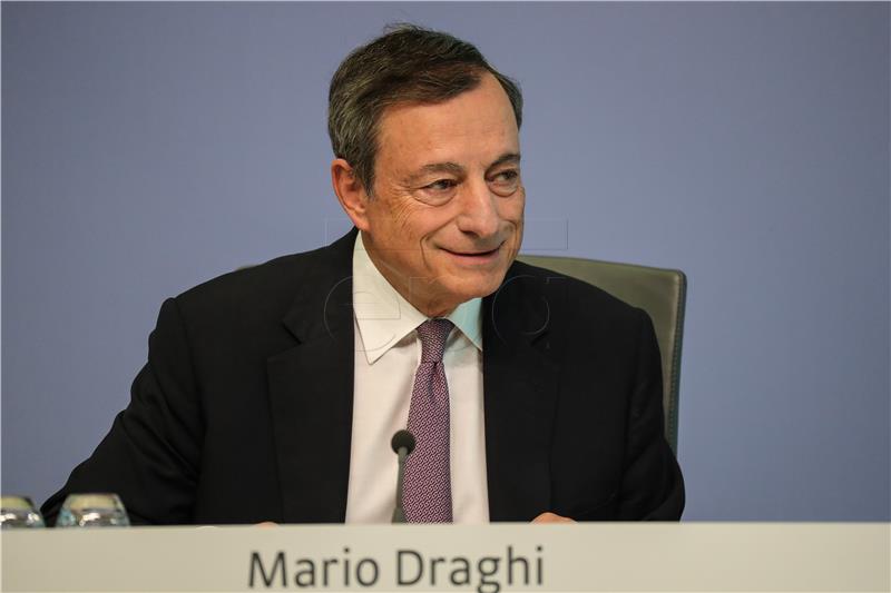 Draghi: Gospodarski oporavak smanjit će nezaposlenost mladih 